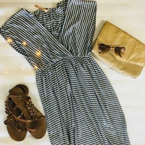 Lani California Gray Blue Stripe Maxi Dress Large